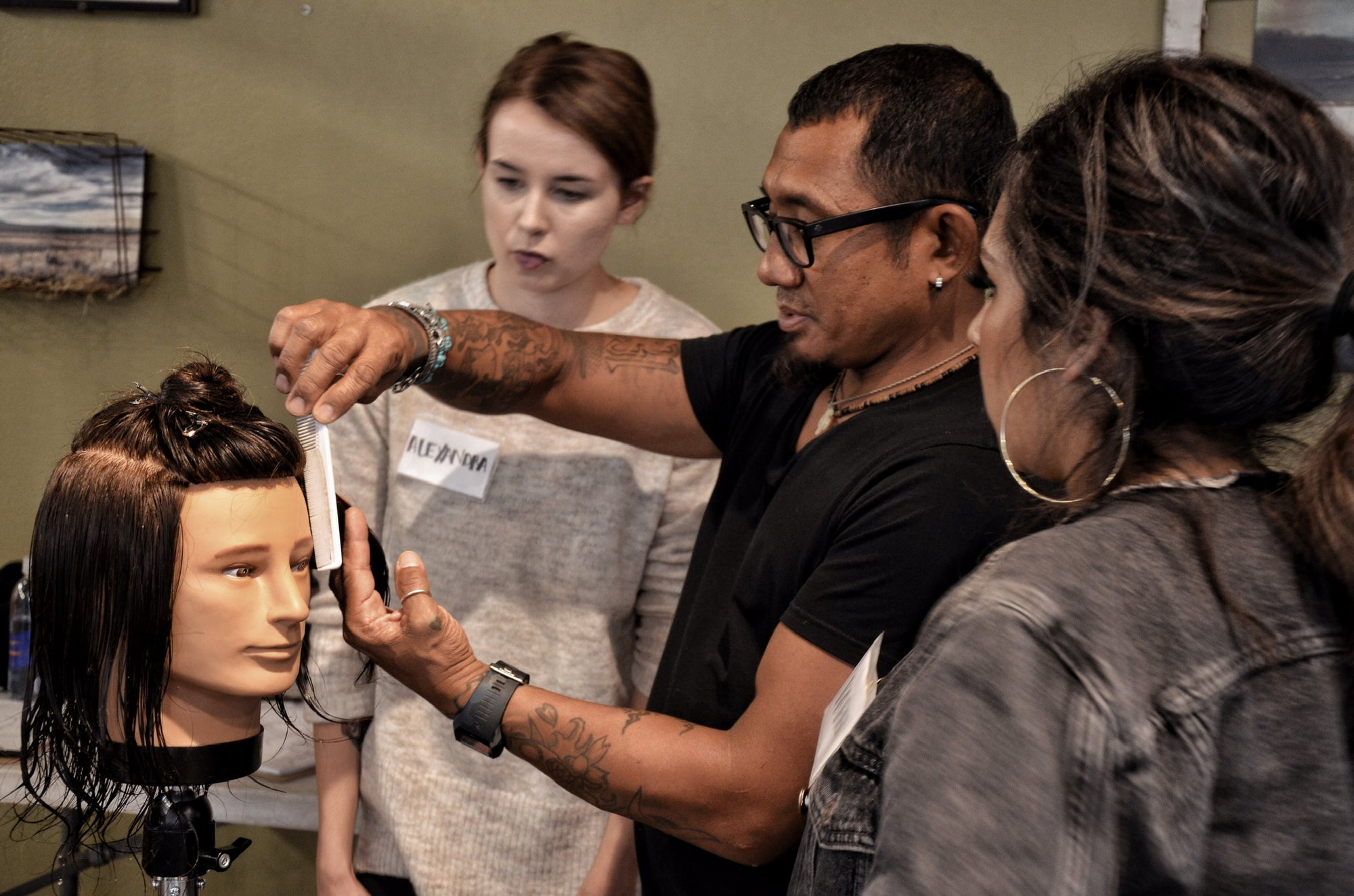 Haircutting and Texture Styling Technique Class