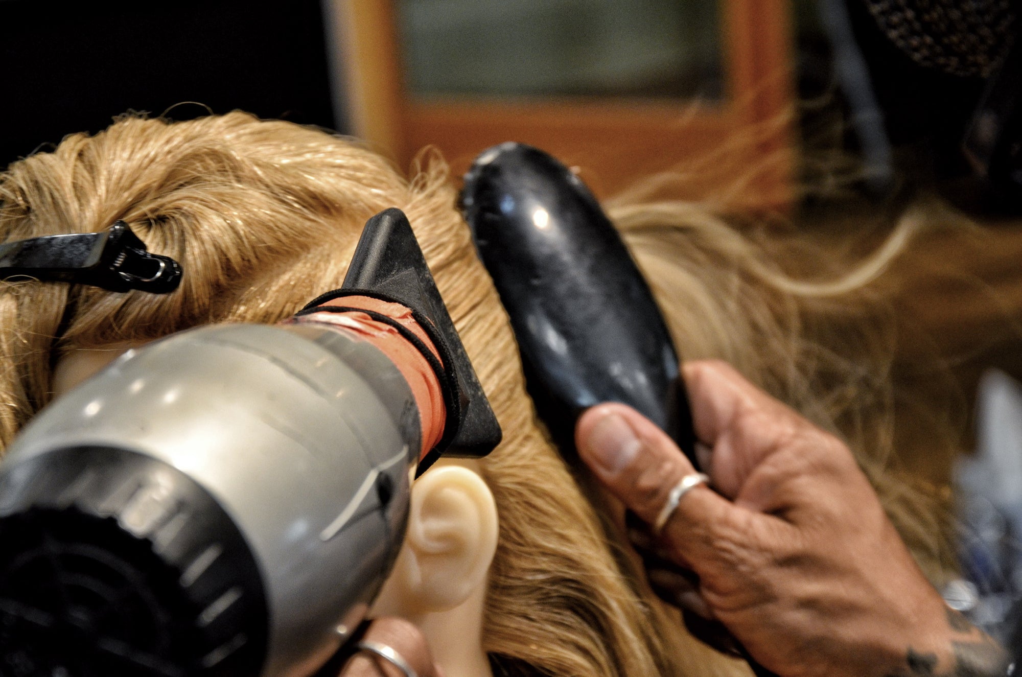 Haircutting and Texture Styling Technique Class